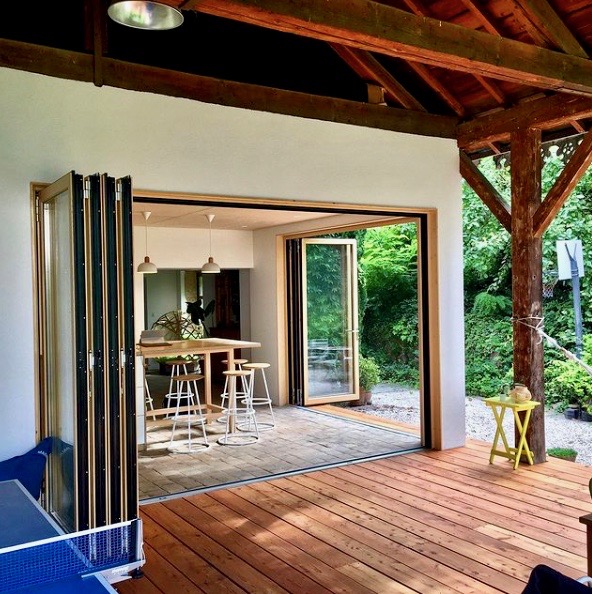 Baies accordéon en bois
