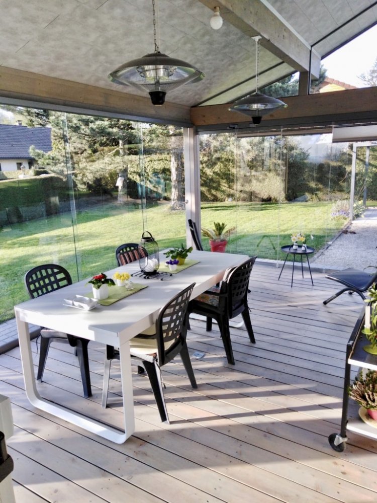 Spécialiste solution vitrées pour fermeture de terrasse entièrement vitrée