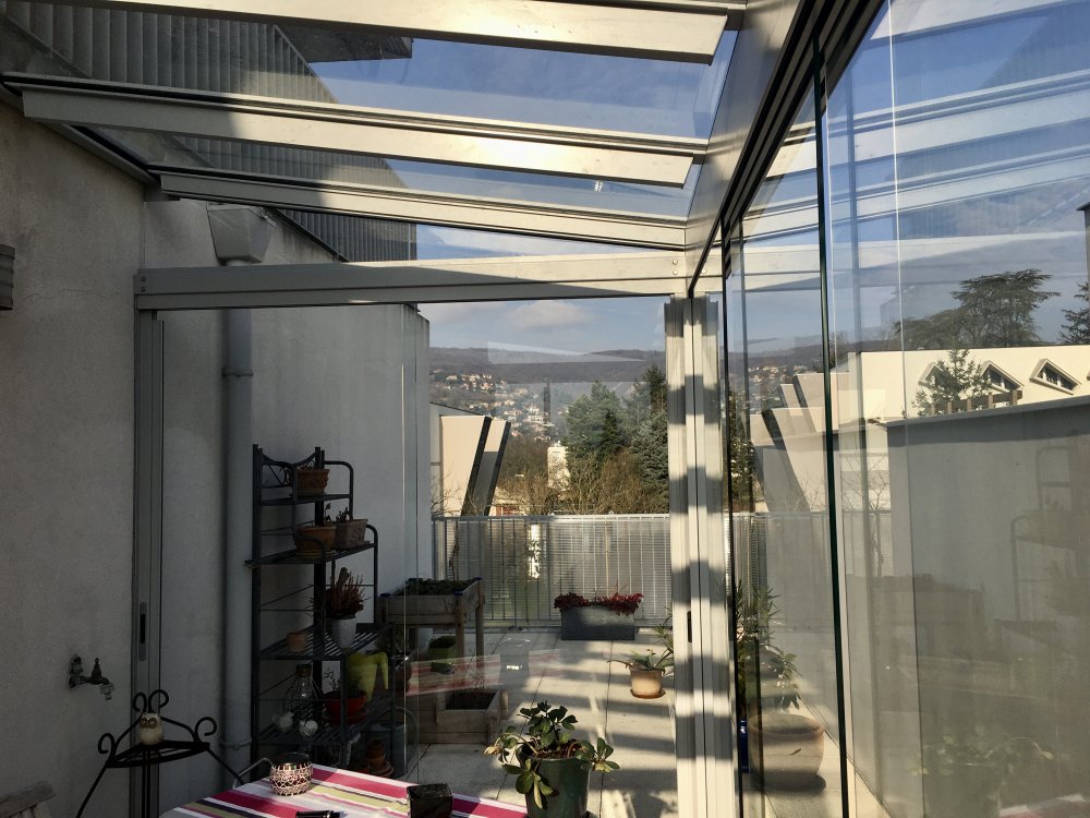Pergola entièrement vitrée 