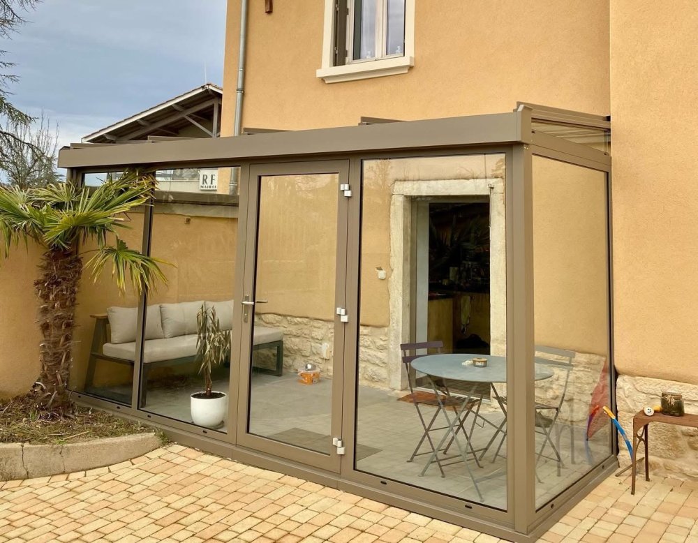 Création d’un sas d’entrée et extension de l’habitation : aménagement maîtrisée et confort durable près de Trévoux (01)