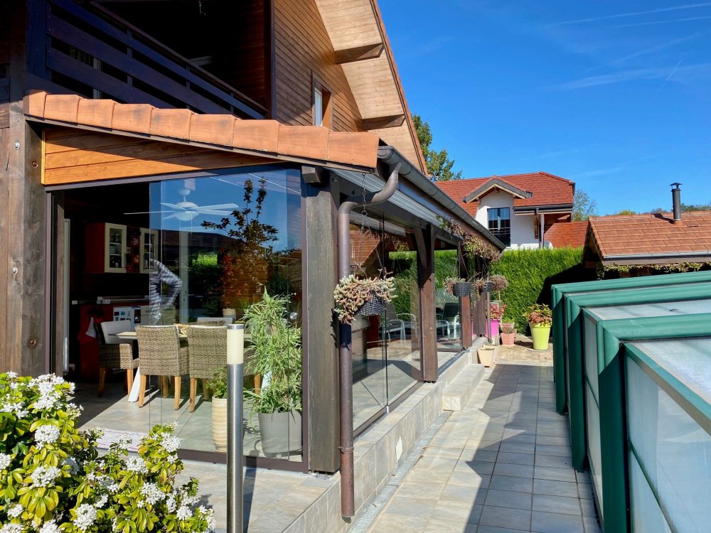 Installation de pivotant coulissant sur-mesure en Haute-Savoie